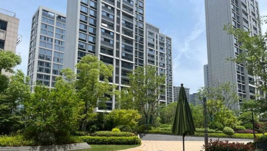 美宣布对贸易伙伴征收对等关税,香港期期最准的一肖资料大全,完美答案解释落实_界面版V11.29